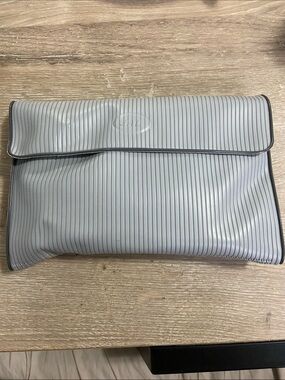 Vintage Japan Airlines JAL Amenity Kit Bag Gray Vintage Collectible Travel